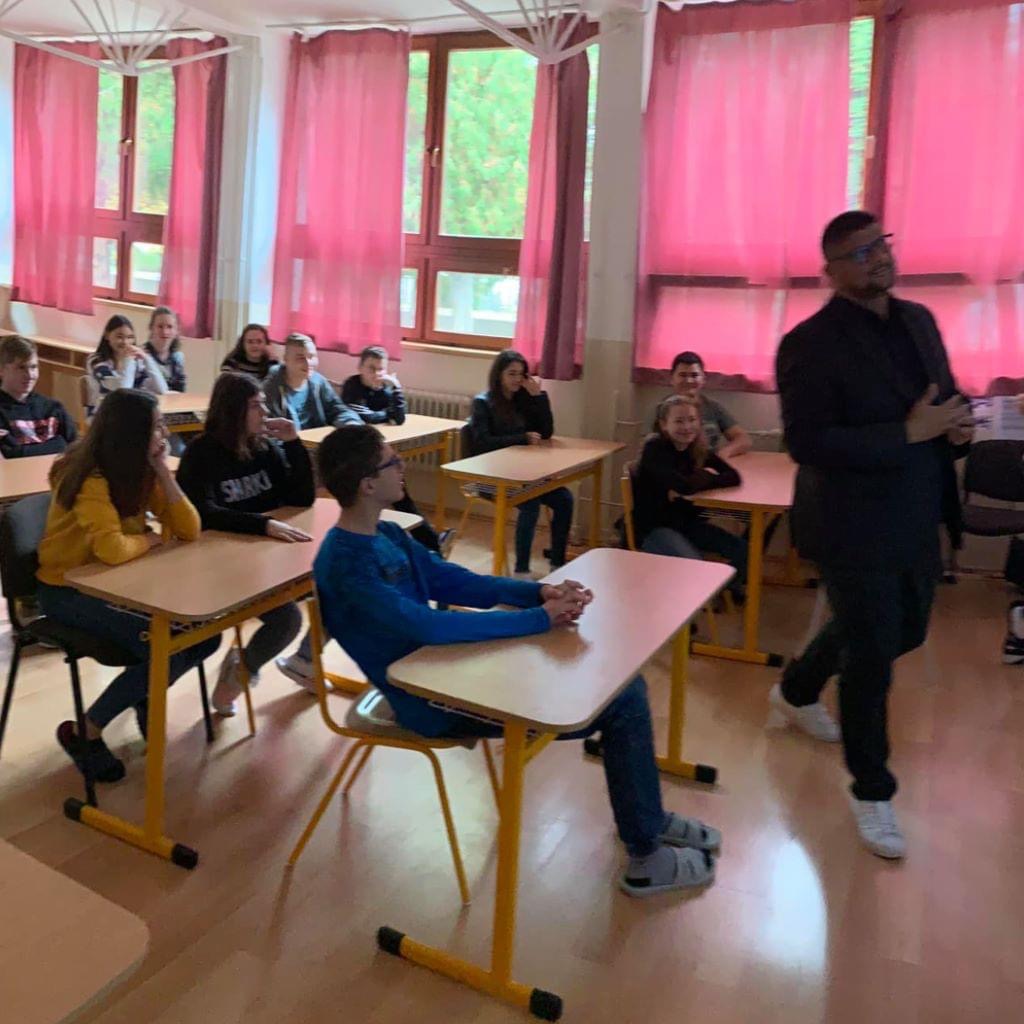 20201101_064458241_iOS