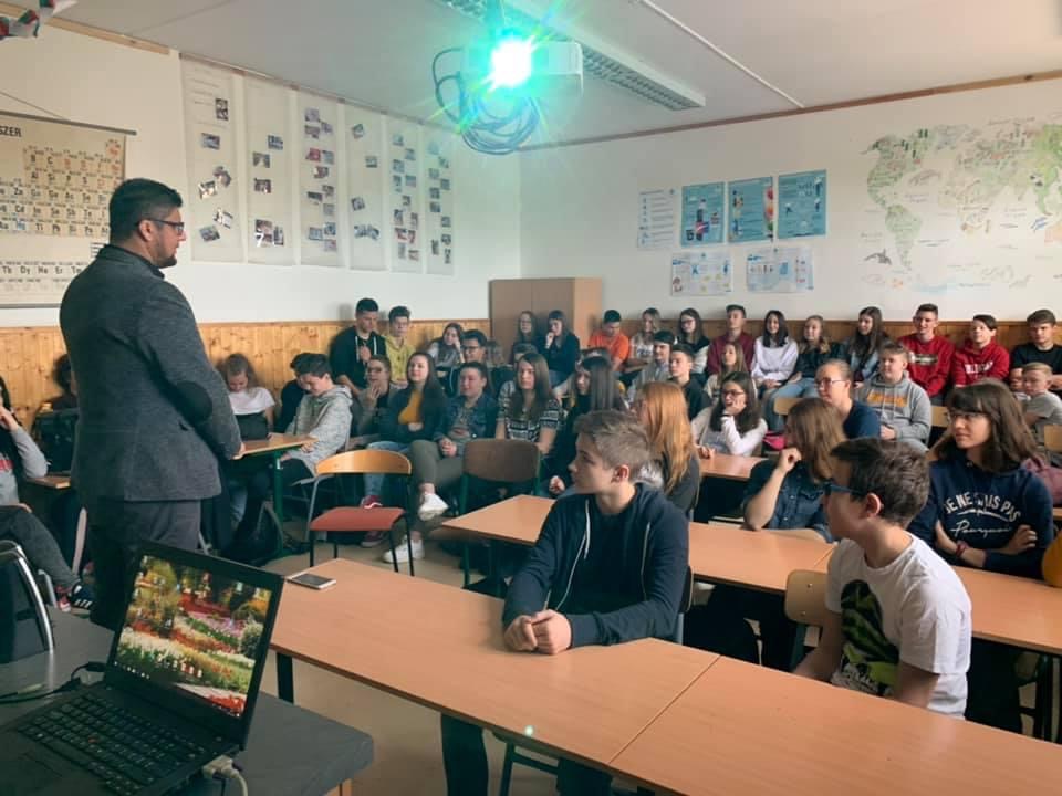 2022-0510_180051050_iOS