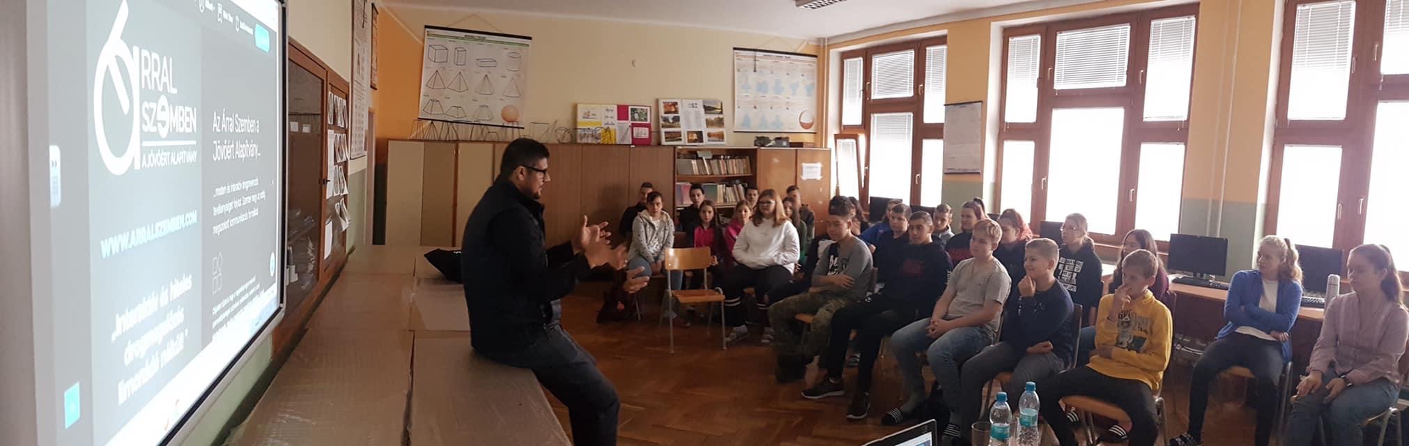 2022-1011_071606874_iOS