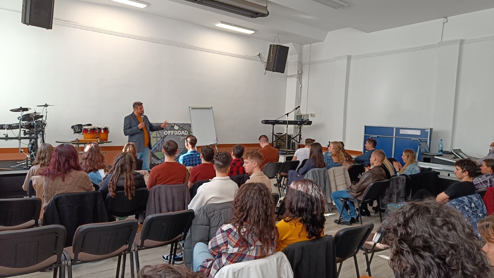 20240218_171643561_iOS